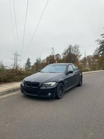 2011 BMW E90 3 Series Sedan - Image 10 of 12