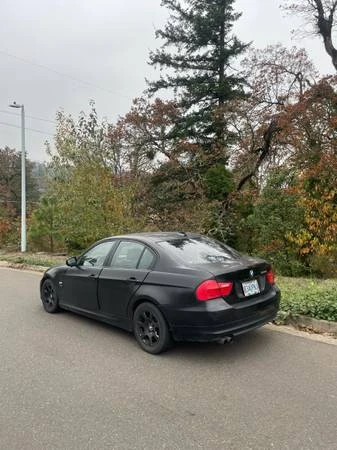2011 BMW E90 3 Series Sedan - Image 4 of 12