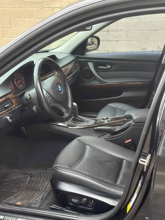 2011 BMW E90 3 Series Sedan - Image 8 of 12