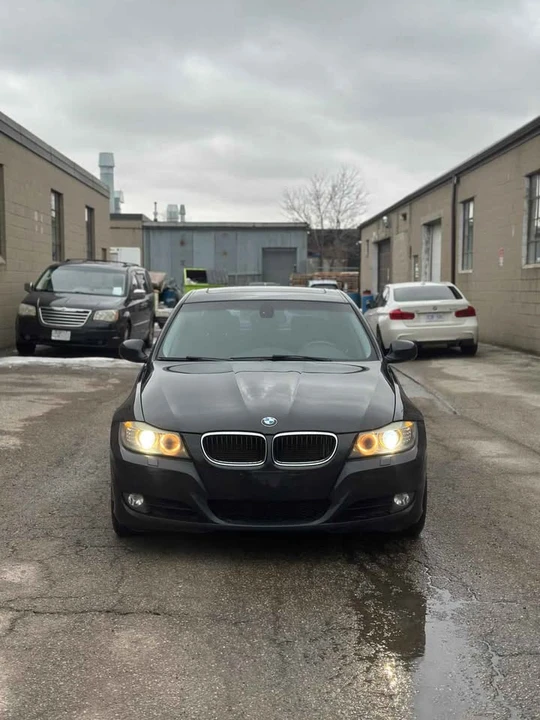 2011 BMW E90 3 Series Sedan - Image 4 of 12