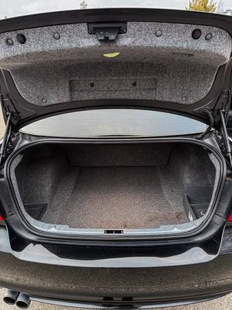 2011 BMW E90 3 Series Sedan - Image 12 of 17