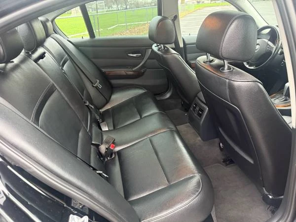 2011 BMW E90 3 Series Sedan - Image 15 of 19