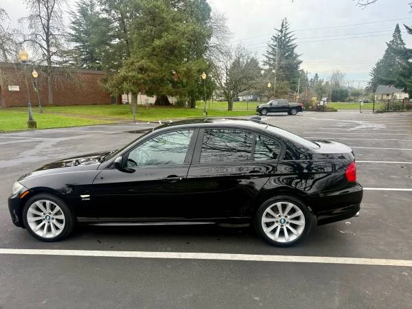 2011 BMW E90 3 Series Sedan - Image 7 of 19