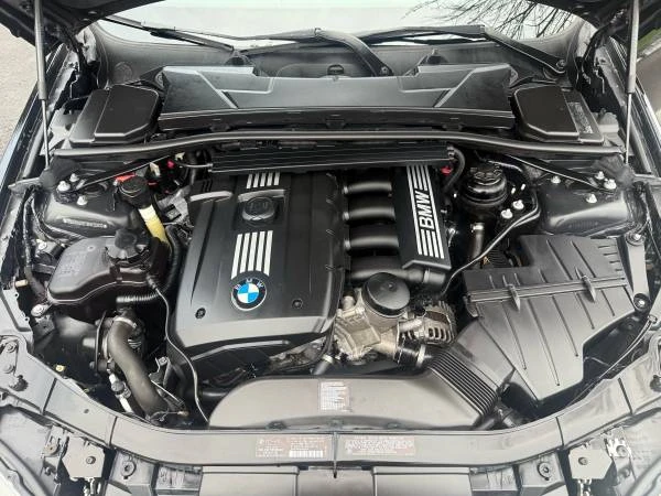 2011 BMW E90 3 Series Sedan - Image 18 of 19