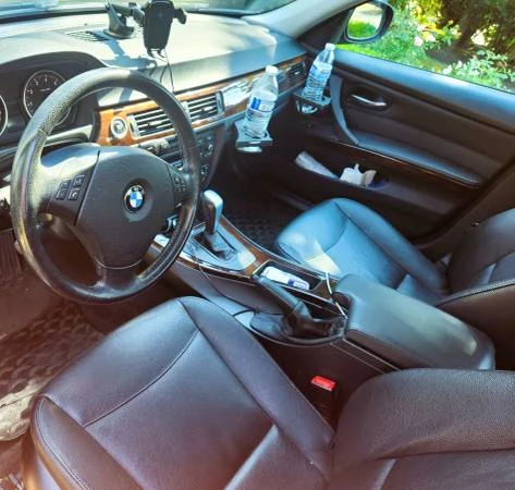 2011 BMW E90 3 Series Sedan - Image 4 of 6