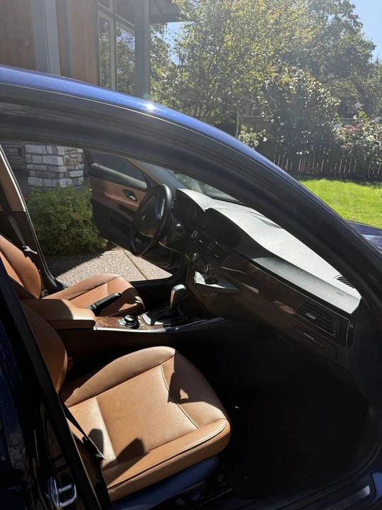 2011 BMW E90 3 Series Sedan - Image 9 of 14