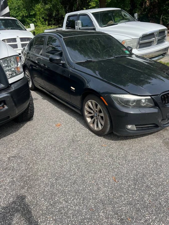 2011 BMW E90 3 Series Sedan - Image 8 of 12