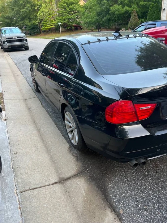 2011 BMW E90 3 Series Sedan - Image 6 of 12