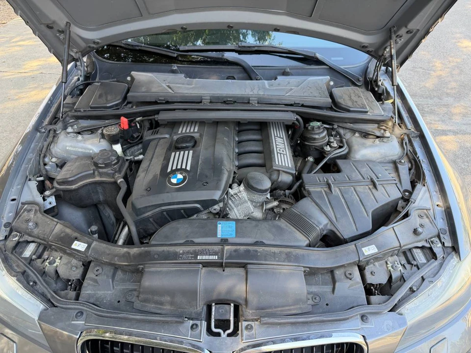 2011 BMW E91 3 Series Touring - Image 13 of 15