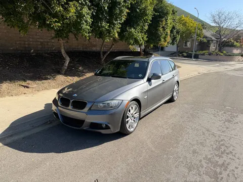 2011 BMW 328xi Touring M-Sport