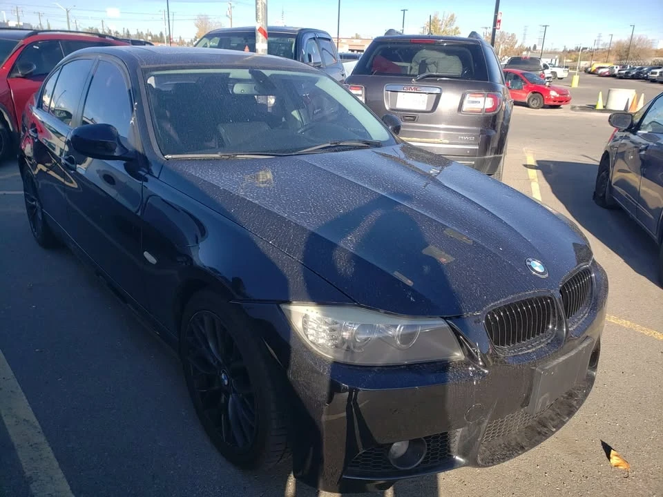 2011 BMW E90 3 Series Sedan - Image 5 of 10