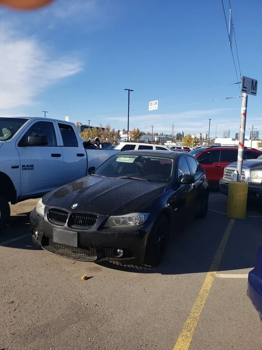 2011 BMW E90 3 Series Sedan - Image 10 of 10