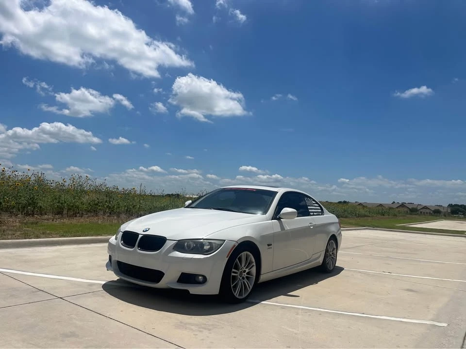 2011 BMW E90 335i Sedan - Image 5 of 11