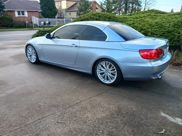 2011 BMW E93 335i Convertible - Image 4 of 18
