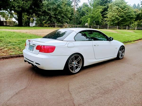 2011 BMW E93 335i Convertible - Image 4 of 20