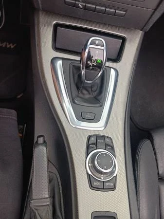 2011 BMW E93 335i Convertible - Image 15 of 20