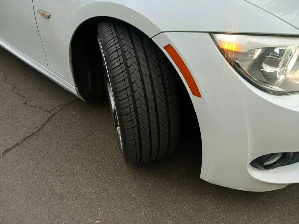 2011 BMW E93 335i Convertible - Image 10 of 20