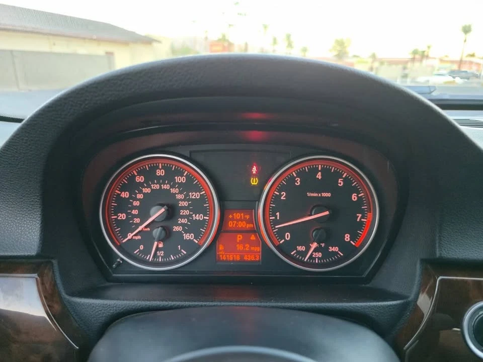 2011 BMW E90 335i Sedan - Image 9 of 16