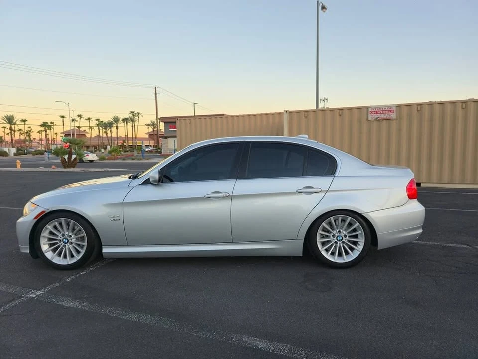 2011 BMW E90 335i Sedan - Image 8 of 16