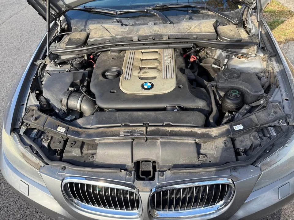 2011 BMW E90 335i Sedan - Image 10 of 10
