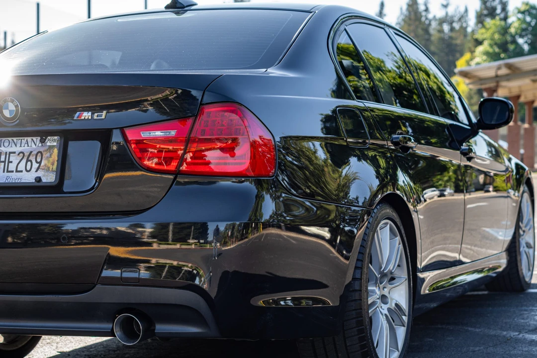 2011 BMW E90 335i Sedan - Image 23 of 31