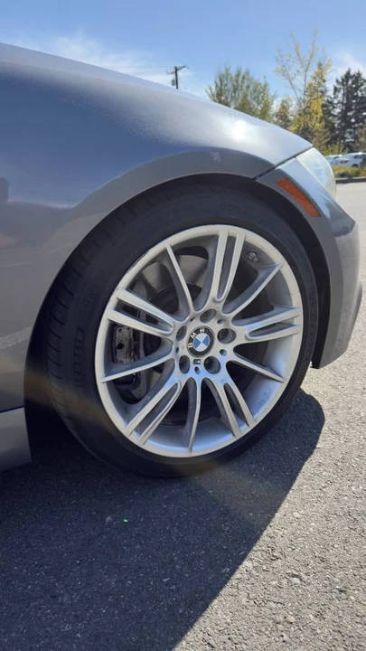 2011 BMW E90 3 Series Sedan - Image 5 of 13