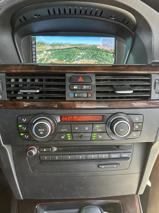 2011 BMW E90 3 Series Sedan - Image 10 of 10