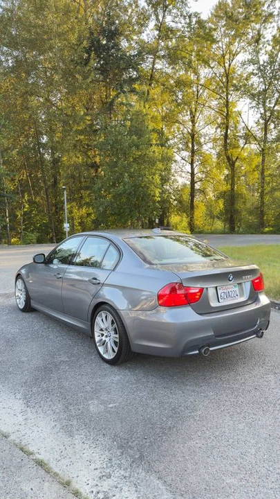2011 BMW E90 3 Series Sedan - Image 3 of 12