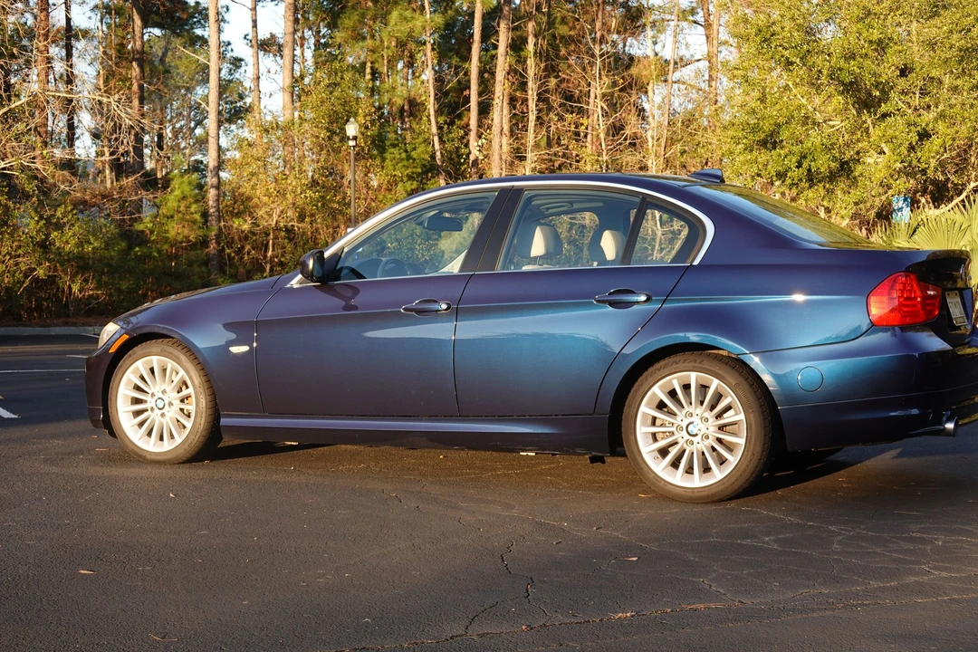 2011 BMW E90 3 Series Sedan - Image 2 of 11