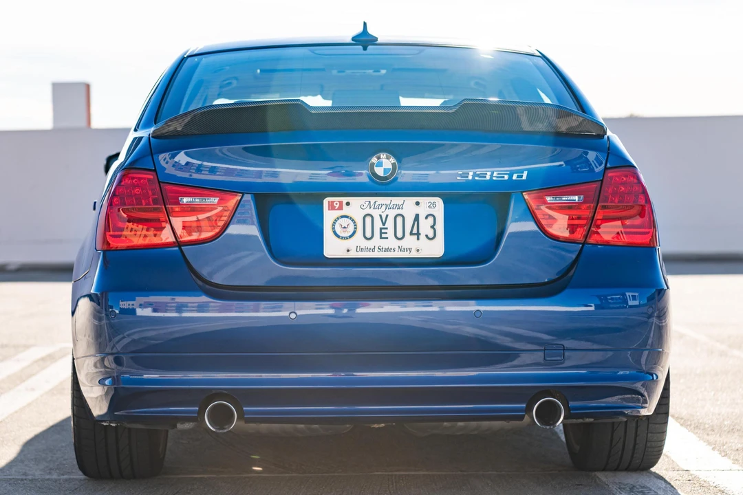 2011 BMW E90 3 Series Sedan - Image 5 of 31