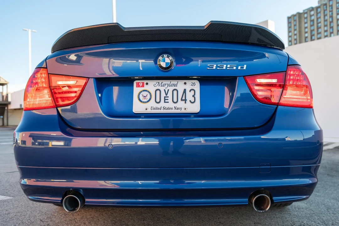 2011 BMW E90 3 Series Sedan - Image 8 of 31