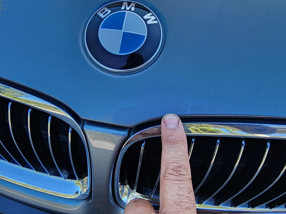 2011 BMW E90 3 Series Sedan - Image 22 of 31