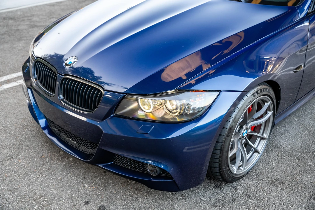 2011 BMW E90 3 Series Sedan - Image 27 of 31