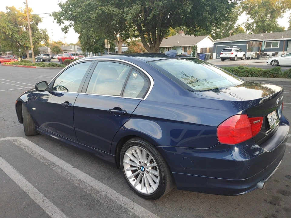 2011 BMW E90 335i Sedan - Image 29 of 31