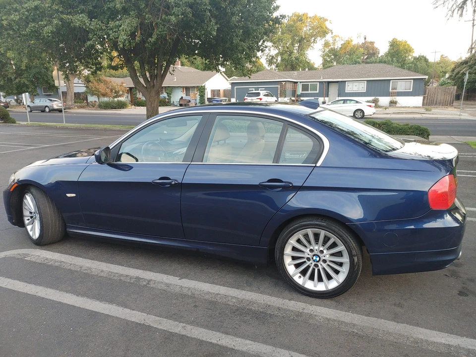 2011 BMW E90 335i Sedan - Image 30 of 31