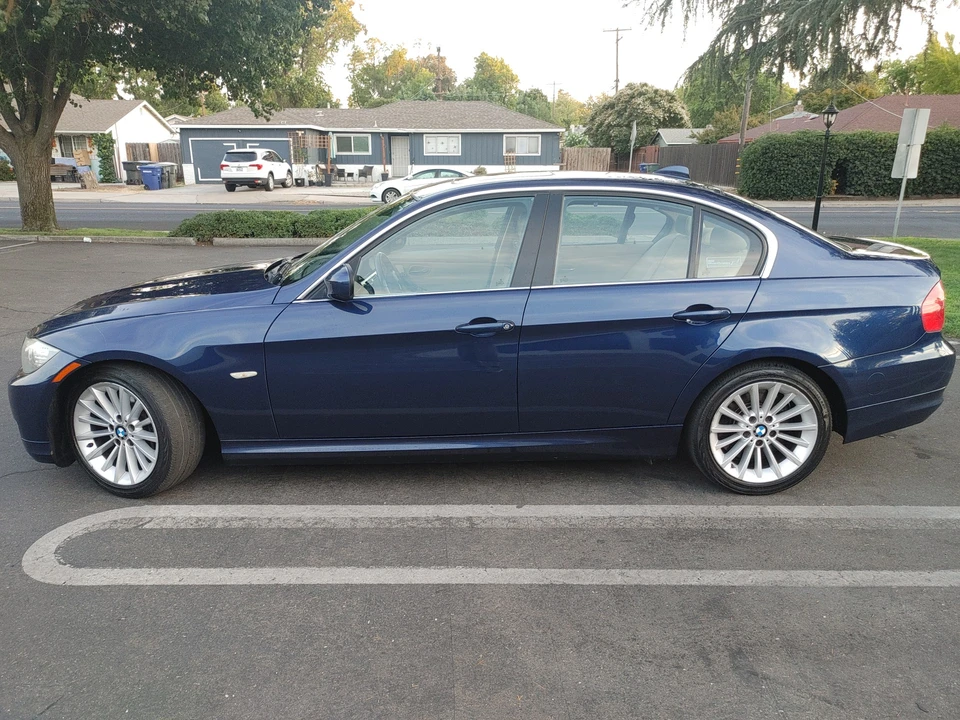 2011 BMW E90 335i Sedan - Image 31 of 31