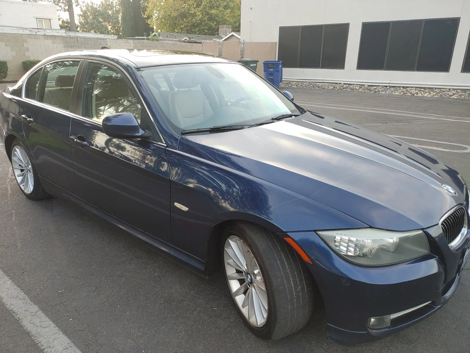 2011 BMW E90 335i Sedan - Image 14 of 31