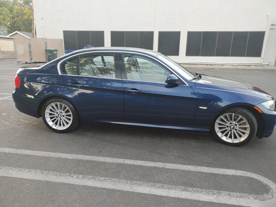 2011 BMW E90 335i Sedan - Image 17 of 31