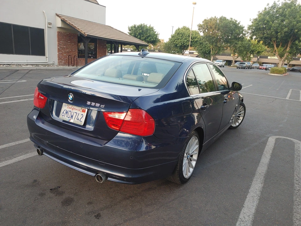 2011 BMW E90 335i Sedan - Image 22 of 31