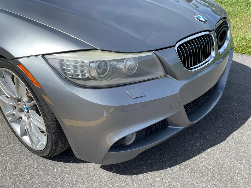 2011 BMW E90 3 Series Sedan - Image 9 of 31