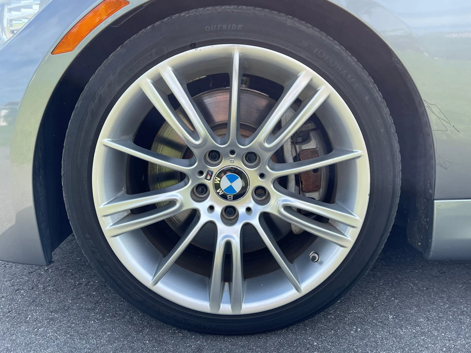 2011 BMW E90 3 Series Sedan - Image 27 of 31
