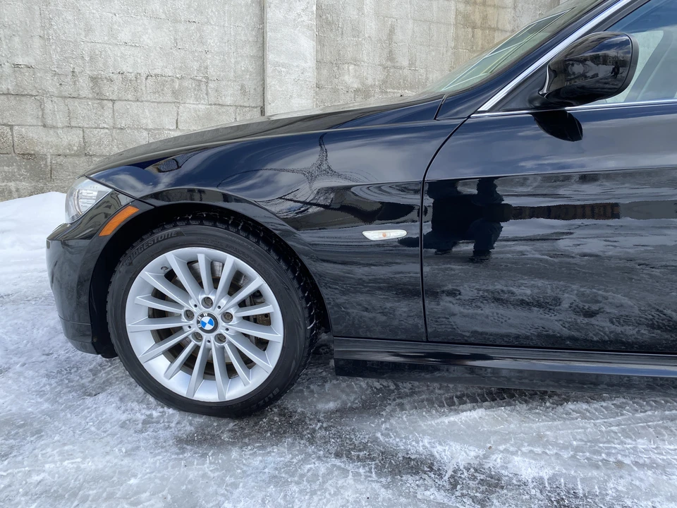 2011 BMW E90 3 Series Sedan - Image 14 of 31
