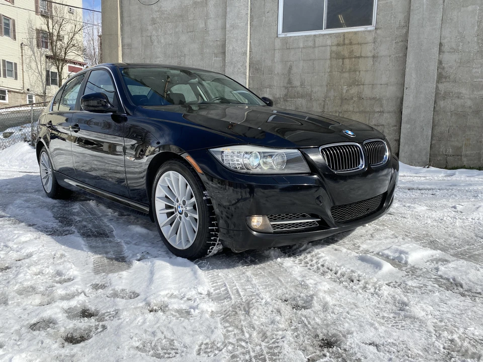 2011 BMW E90 3 Series Sedan - Image 12 of 31
