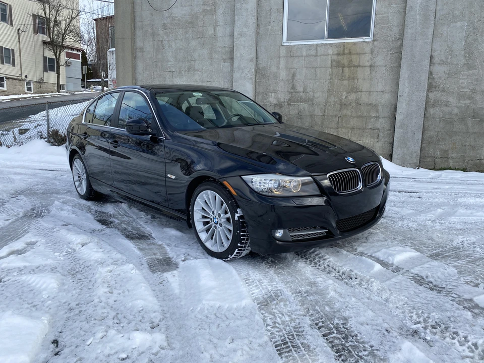 2011 BMW E90 3 Series Sedan - Image 2 of 31