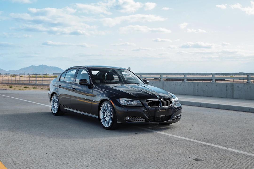 2011 BMW E90 3 Series Sedan - Image 11 of 11