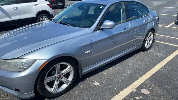 2011 BMW E90 3 Series Sedan - Image 8 of 21