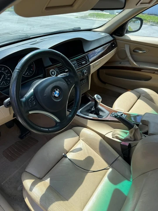 2011 BMW E90 335i Sedan - Image 10 of 15