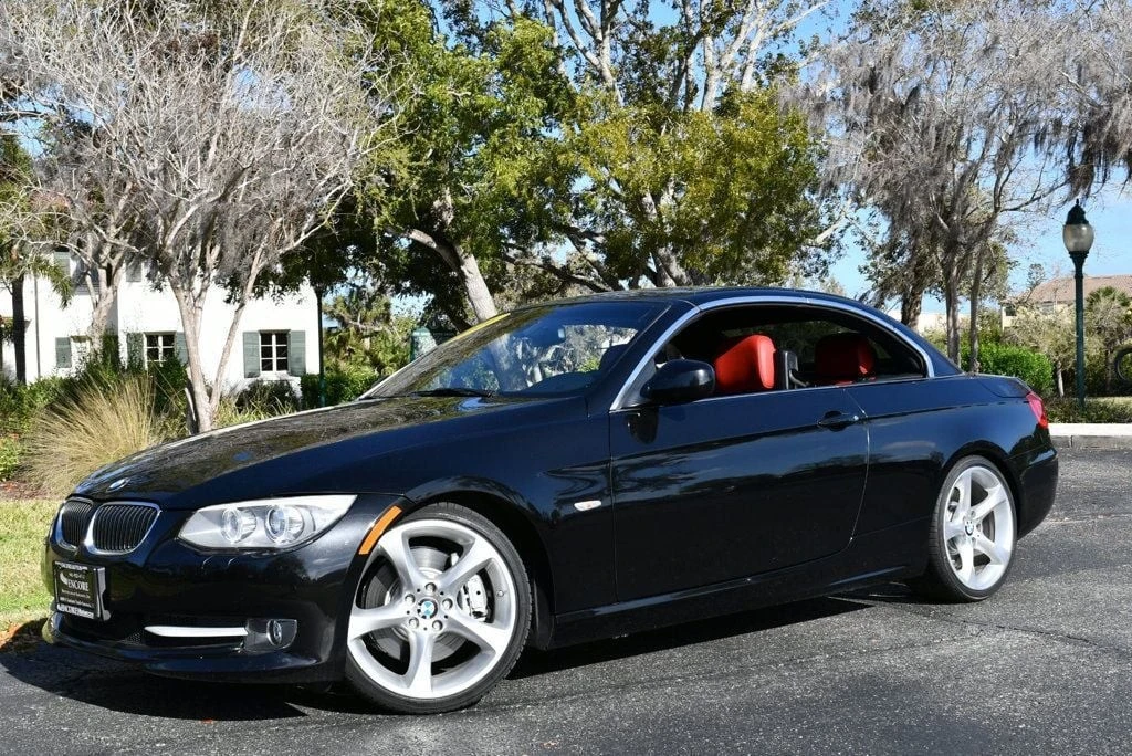 2011 BMW E93 335i Convertible - Image 26 of 31