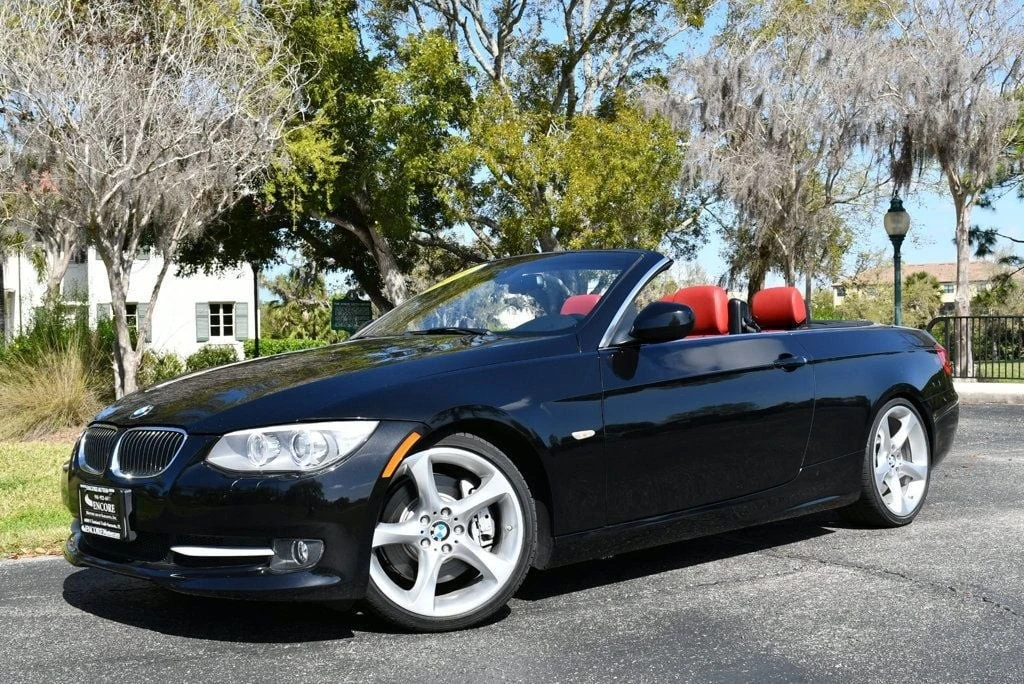 2011 BMW E93 335i Convertible - Image 23 of 31