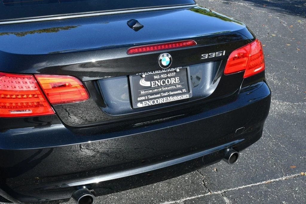 2011 BMW E93 335i Convertible - Image 13 of 31